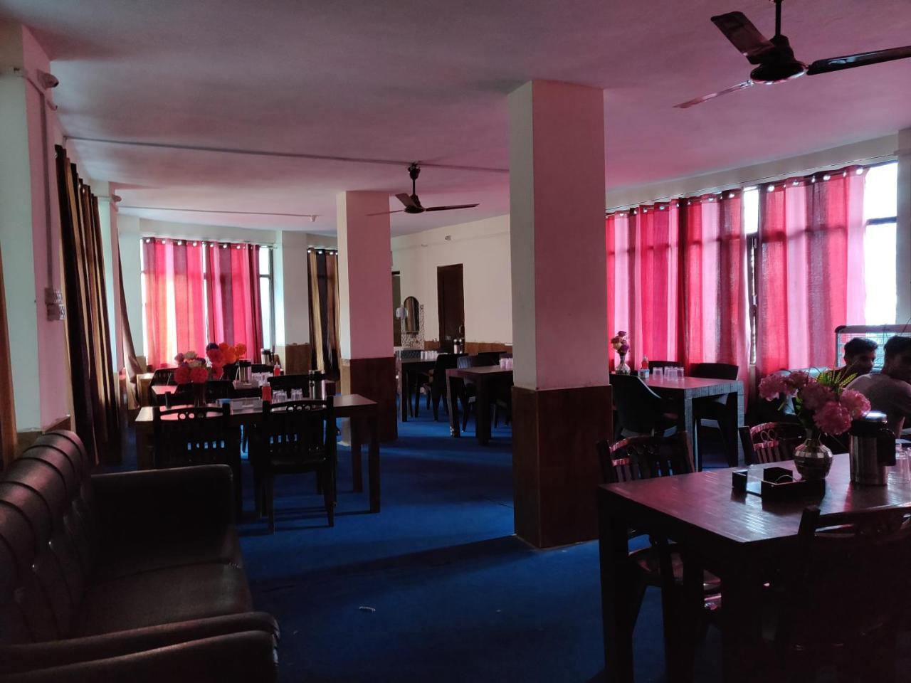 Hotel Rl Dreamland Kud Екстер'єр фото